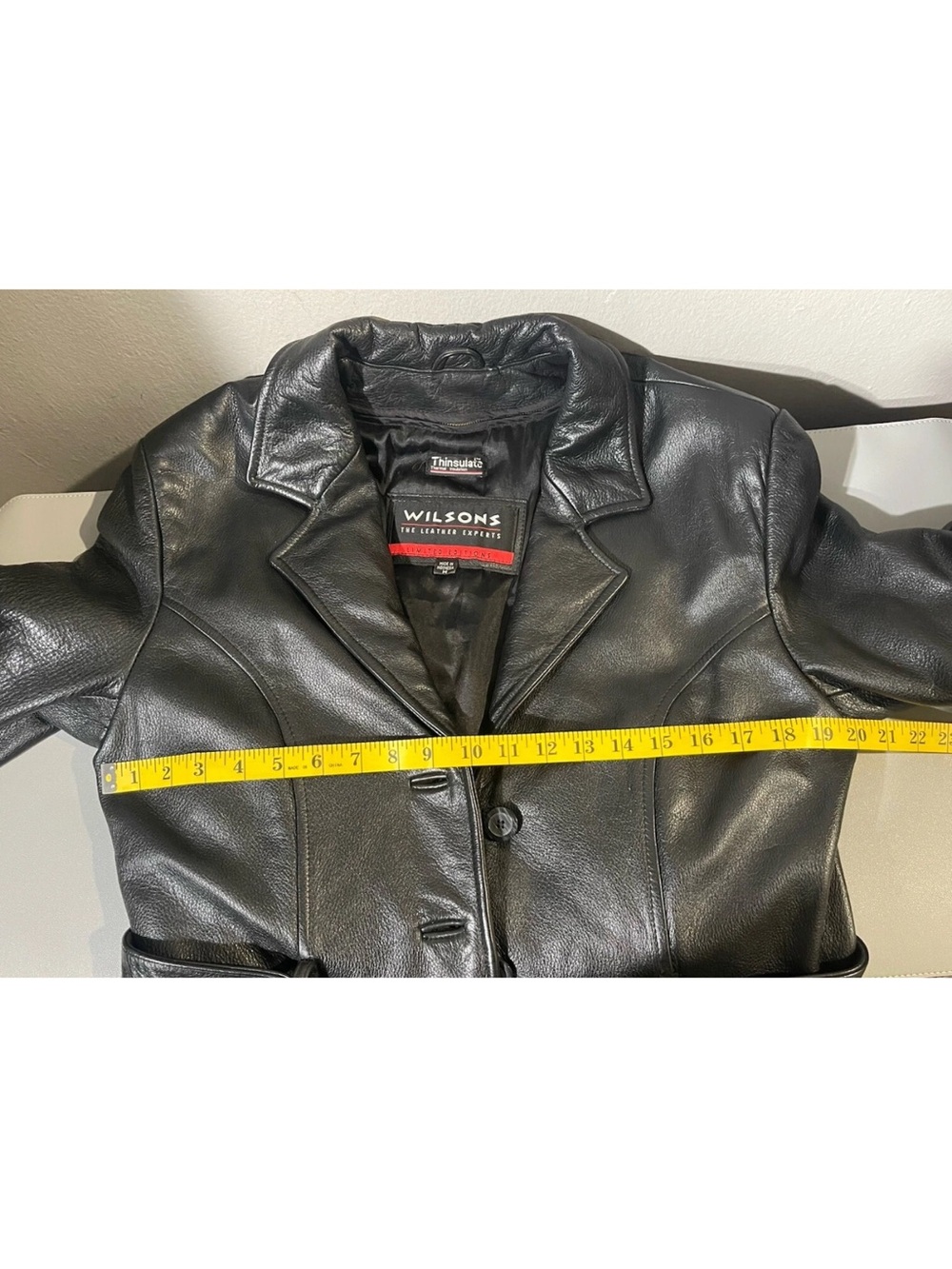 Wilsons Thinsulate Ultra Women Medium Black Leather Jacket Coat Belted Insulated - Picture 11 of 14